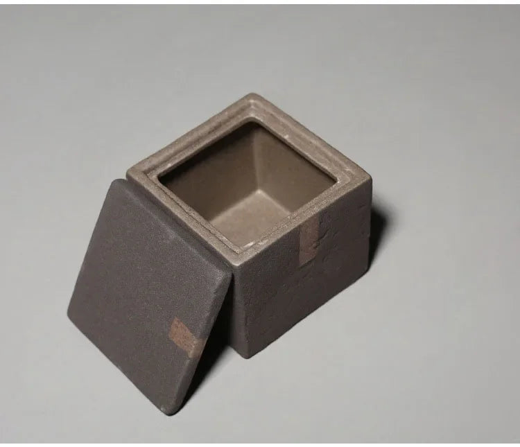 MAË - Ceramic Storage Jar Retro Tabletop Accent