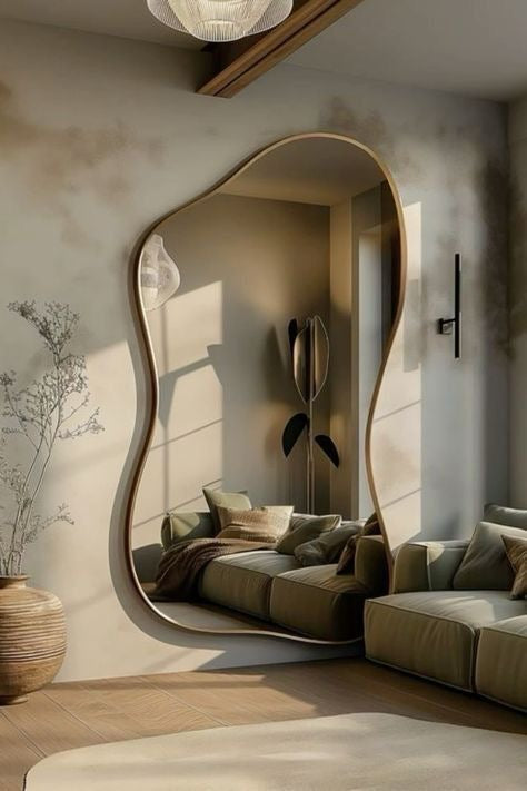 Art in mirrors