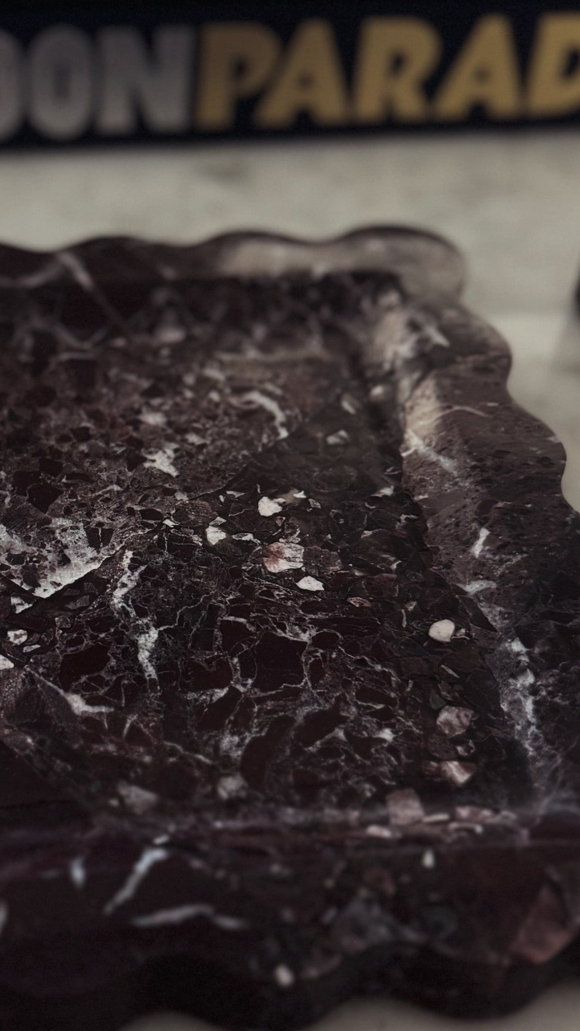 ROSSO SERENO - Marble tray