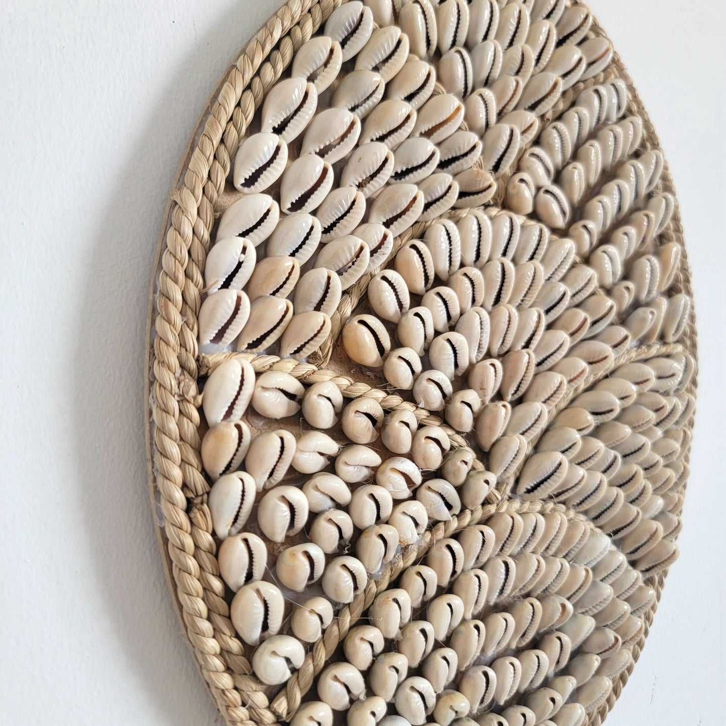 OCEAN BREEZE - Boho Shell Hanging Decor Pineapple Shape